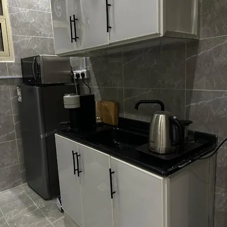 شقة فاخرة مكونة من غرفه وصاله حي الربيع - Cozy Apartment Riyadh Exterior photo